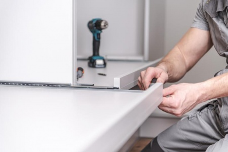 Optimiser chaque centimètre avec un aménagement dressing personnalisé